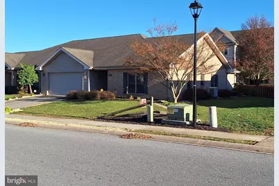 1904 Powell Drive #190, Chambersburg, PA 17202 - Photo 1