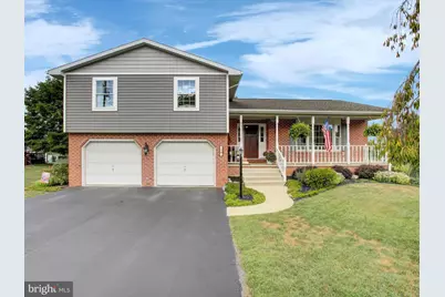 18 Hearthside Lane, Greencastle, PA 17225 - Photo 1