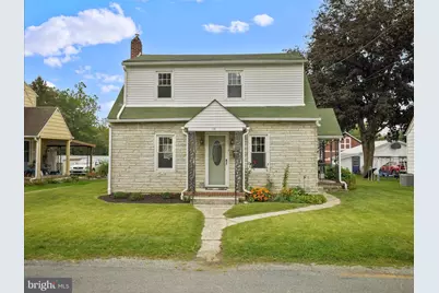 18 Barnett Avenue, Waynesboro, PA 17268 - Photo 1