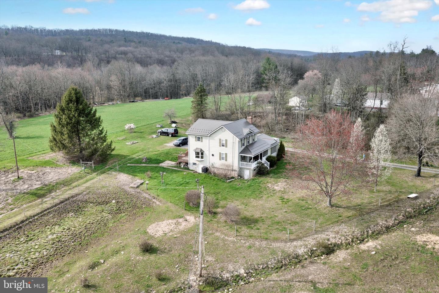 19956 Hares Valley Rd, Mapleton Depot, PA 17052 MLS PAHU2022050