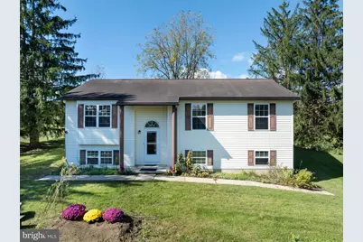 9227 Greenwood Road, Petersburg, PA 16669 - Photo 1