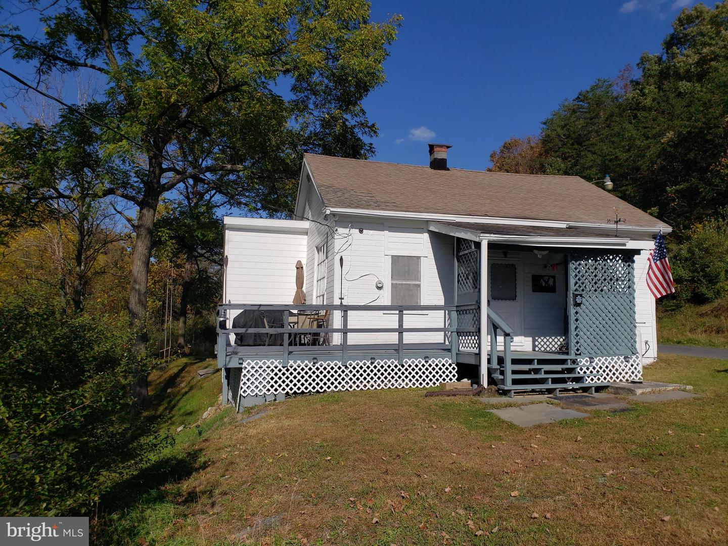 81 Rhine Hollow Rd, East Waterford, PA 17021 MLS PAJT2000346