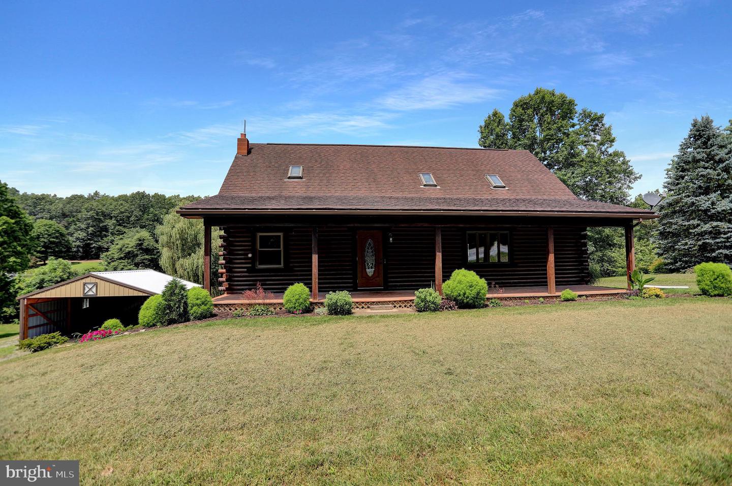 829 Molasses Rd, Mount Pleasant Mills, PA 17853 MLS PAJT2001692