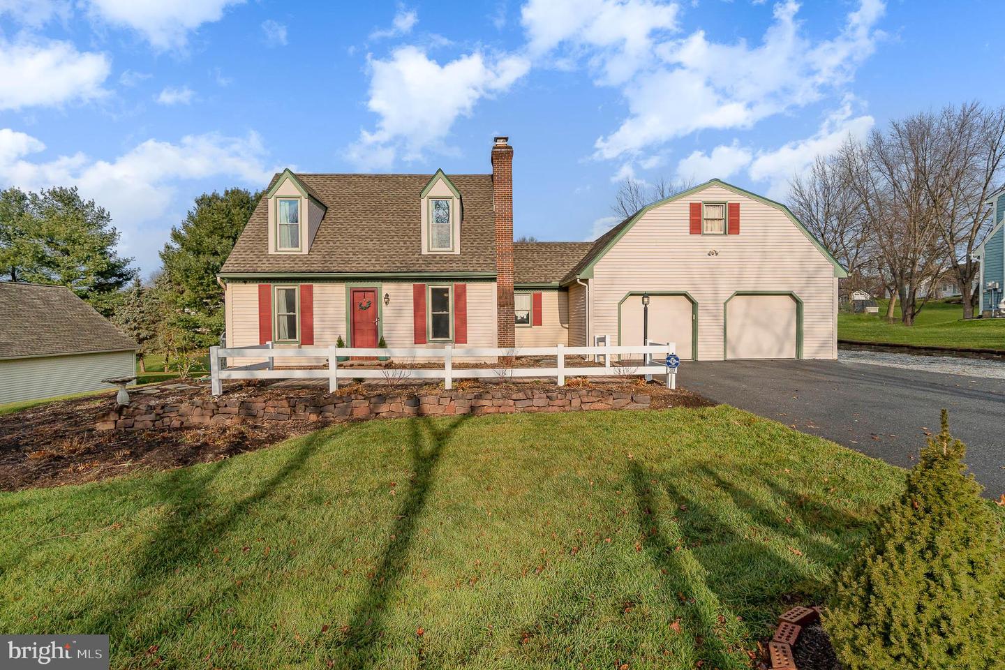 207 Queens Gate Rd, Lititz, PA 17543 MLS PALA2010012 Coldwell Banker