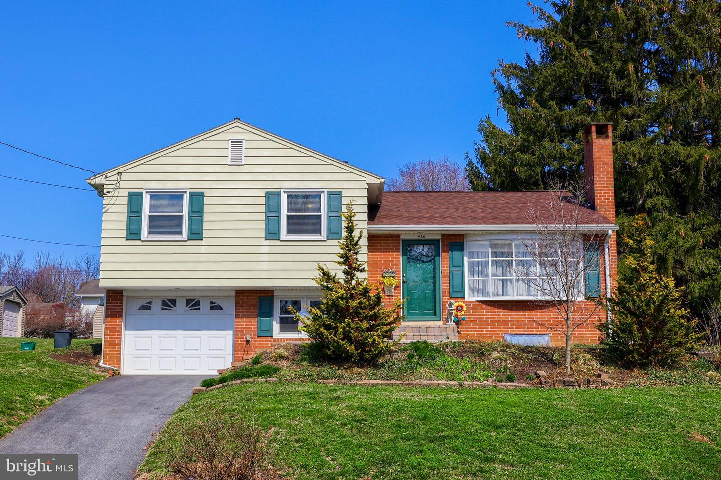 426 Manor View Dr, Millersville, PA 17551 MLS PALA2015228 Coldwell