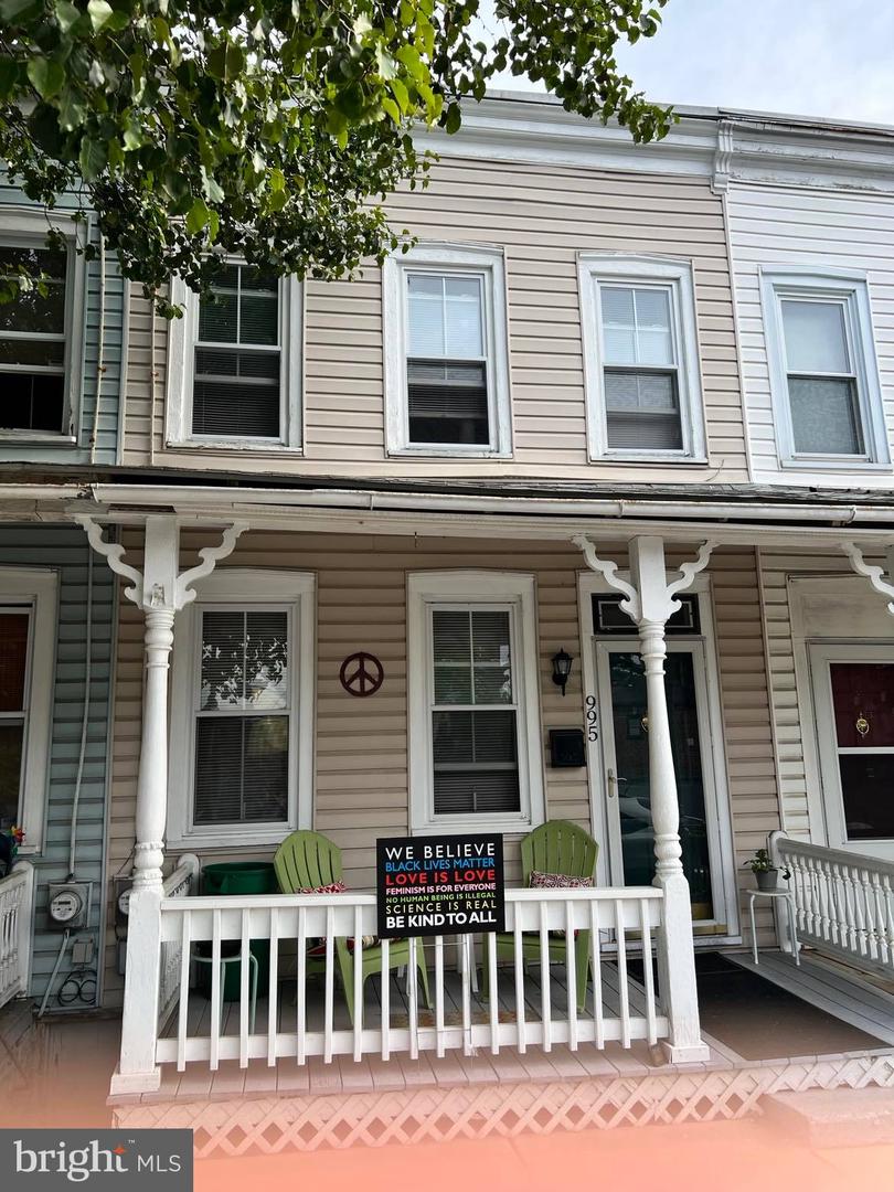 995 Clark St, Lancaster, PA 17602 MLS PALA2019758 Coldwell Banker
