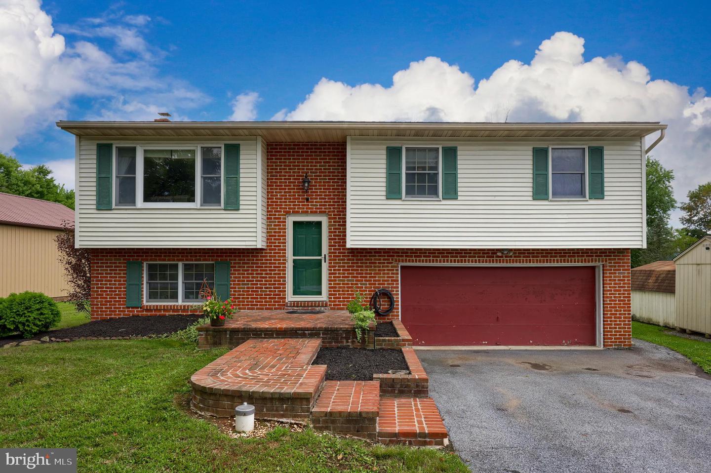 129 Meadowlark Ln, Mohnton, PA 19540 MLS PALA2024852 Coldwell Banker