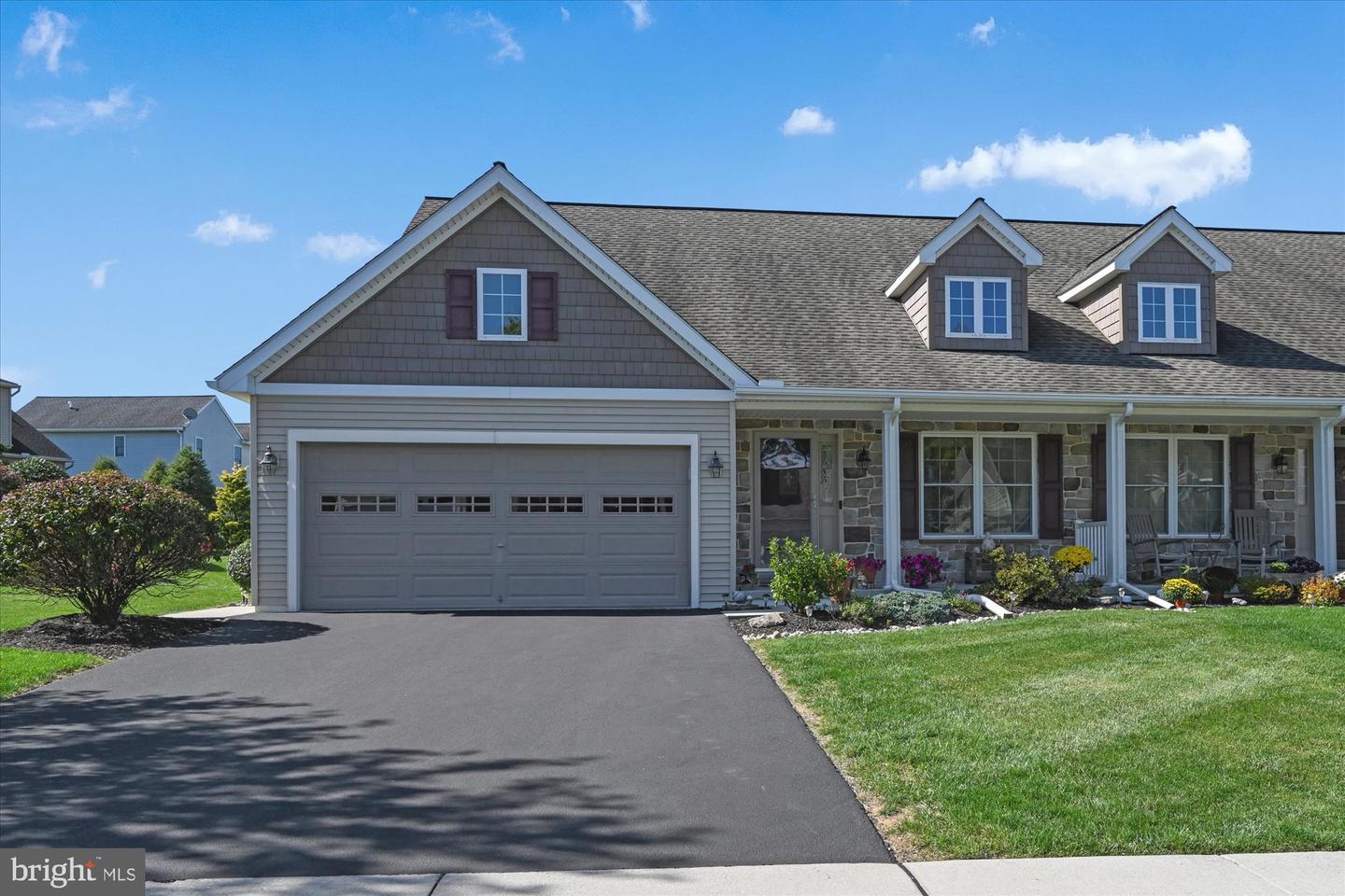 5370 Oak Leaf Dr, Mount Joy, PA 17552 MLS PALA2026220 Coldwell Banker