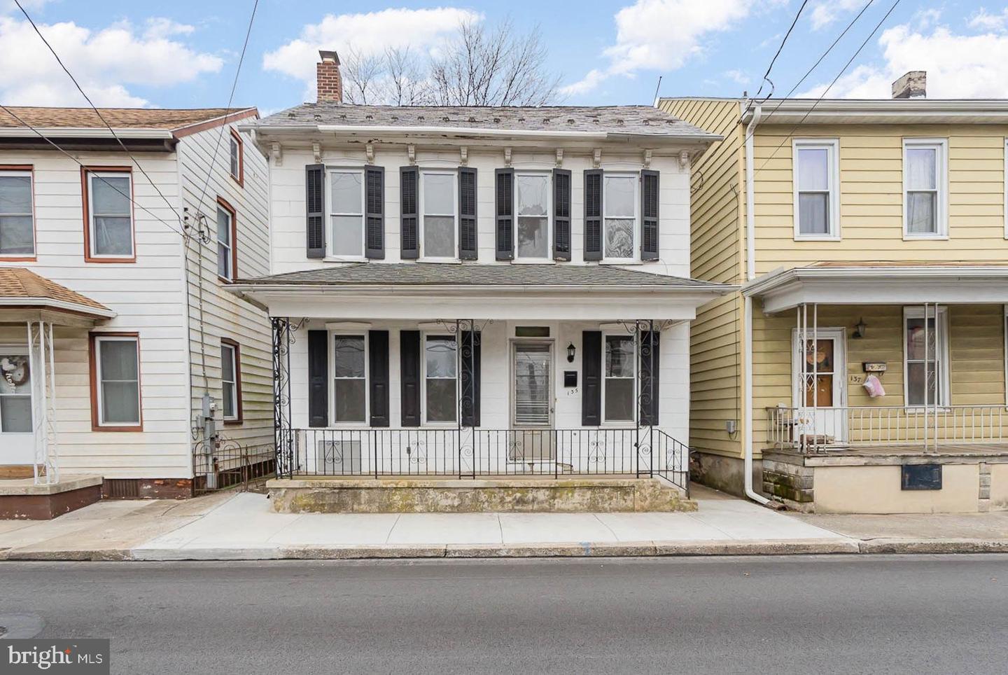 135 S Charlotte St, Manheim, PA 17545 MLS PALA2030206 Coldwell Banker