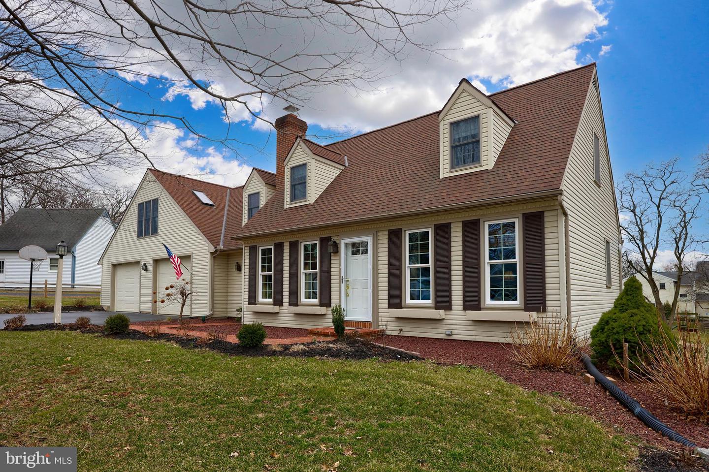 208 Queens Gate Rd, Lititz, PA 17543 MLS PALA2030568 Coldwell Banker