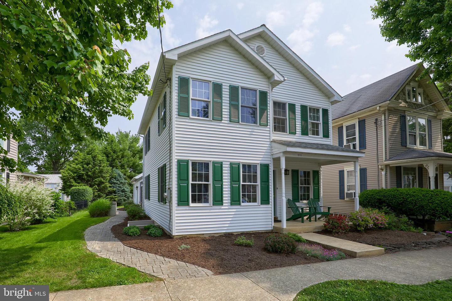 215 E New St, Lititz, PA 17543 MLS PALA2035444 Coldwell Banker