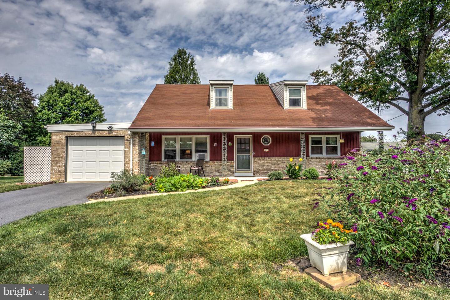49 Cedar Ave, Brownstown, PA 17508 MLS PALA2039436 Coldwell Banker