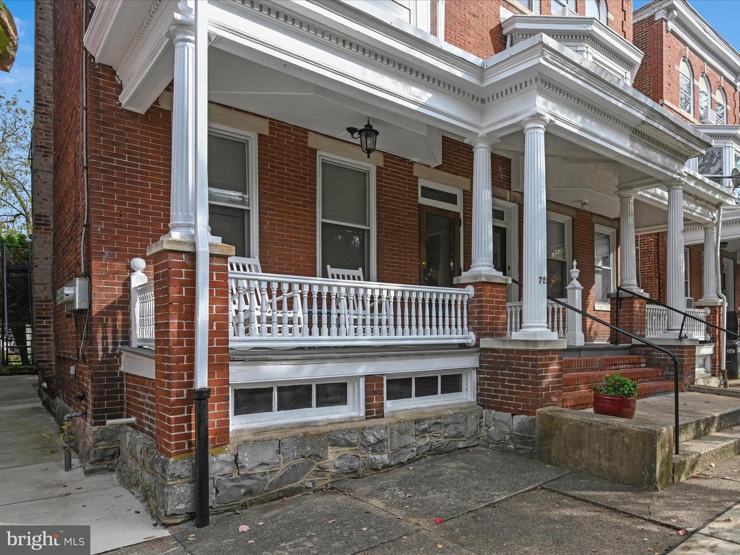 725 N Lime St, Lancaster, PA 17602 - MLS PALA2042738 - Coldwell Banker