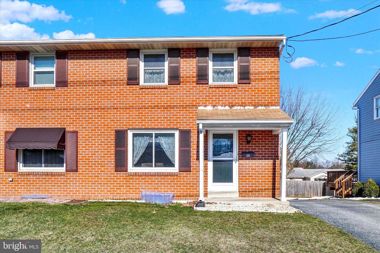 305 E Cherry St, Elizabethtown, PA 17022 MLS PALA2045488 Coldwell