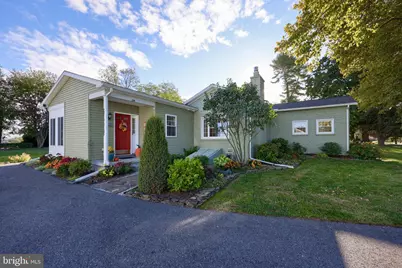 230 Lancaster Avenue, Strasburg, PA 17579 - Photo 1