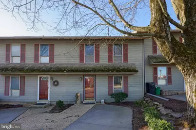 541 Cloverbrook Drive, Ephrata, PA 17522 - Photo 1