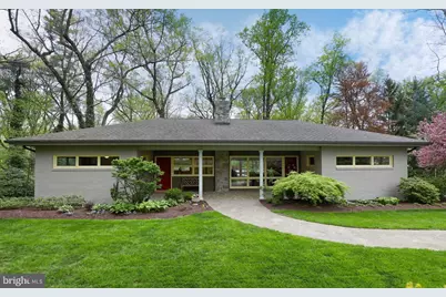 142 Woodside Road, Lancaster, PA 17601 - Photo 1