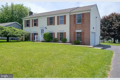 2497 Ellendale Drive, Lancaster, PA 17602 - Photo 1