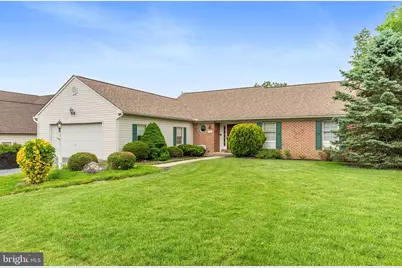 3135 Windon Avenue, Lancaster, PA 17603 - Photo 1