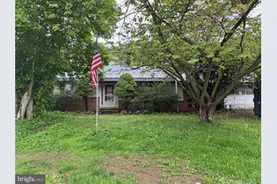 740 S Custer Avenue, New Holland, PA 17557 - Photo 1