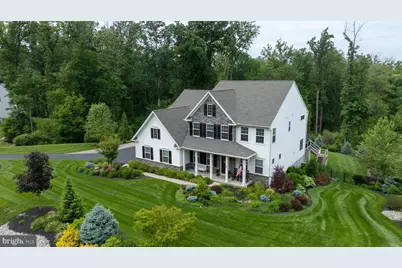 36 Greenbriar Drive, Elizabethtown, PA 17022 - Photo 1