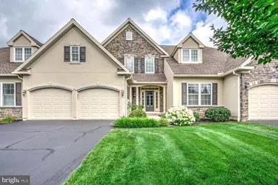 802 Huntington Place, Lancaster, PA 17601 - Photo 1