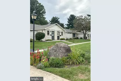 189 Valleybrook Drive, Lancaster, PA 17601 - Photo 1