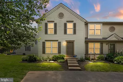 427 Banyan Circle Drive, Lancaster, PA 17603 - Photo 1