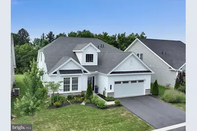 140 Honor Drive, East Petersburg, PA 17520 - Photo 1
