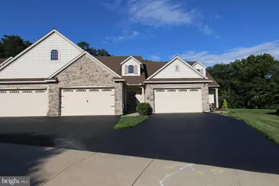 7 Pfautz Circle, Elizabethtown, PA 17022 - Photo 1