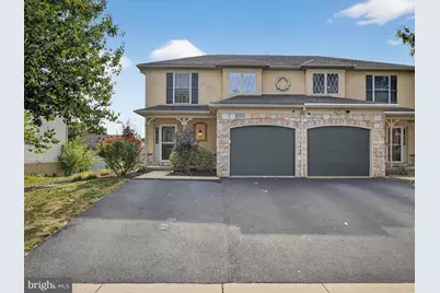 92 Hawk Lane, Ephrata, PA 17522 - Photo 1