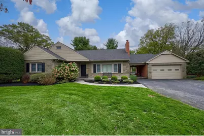 352 Ruth Ridge Drive, Lancaster, PA 17601 - Photo 1