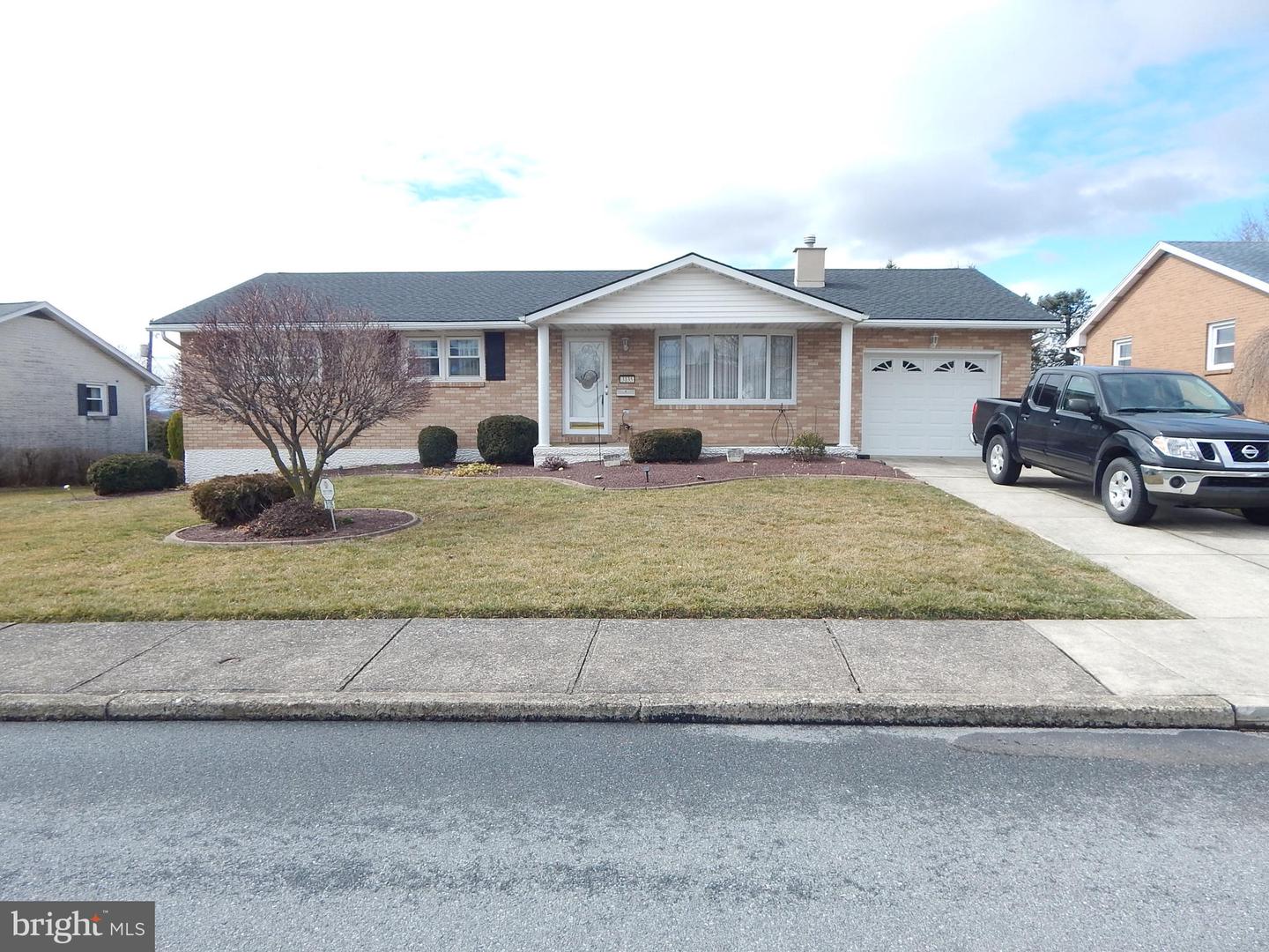 3135 N N 4th St, Whitehall, PA 18052 MLS PALH2005464 Coldwell Banker