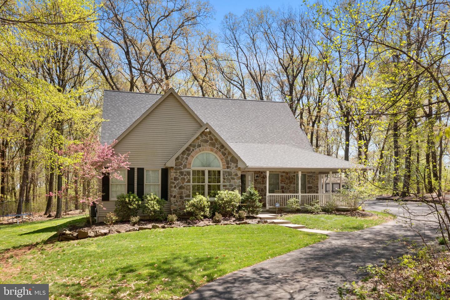 6255 Chestnut Hill Rd, Coopersburg, PA 18036 MLS PALH2005754 Coldwell Banker