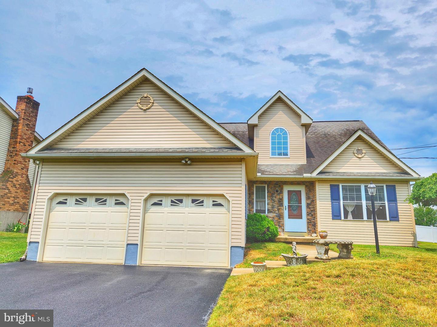 4133 Scheidys Rd, Whitehall, PA 18052 MLS PALH2006104 Coldwell Banker