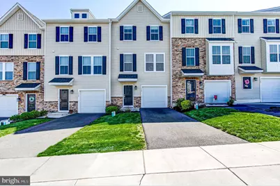 7527 Clayton Avenue, Coopersburg, PA 18036 - Photo 1