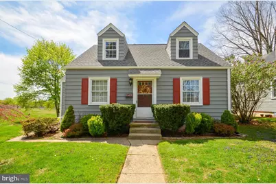 518 S Glenwood Street, Allentown, PA 18104 - Photo 1