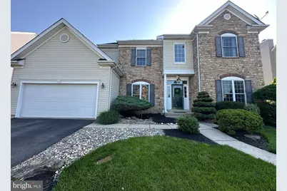 1989 Strathmore Drive, Macungie, PA 18062 - Photo 1