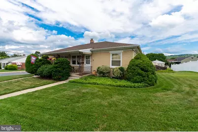16 W Berger Street, Emmaus, PA 18049 - Photo 1
