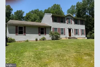 9155 N. Loop Road, Slatington, PA 18080 - Photo 1