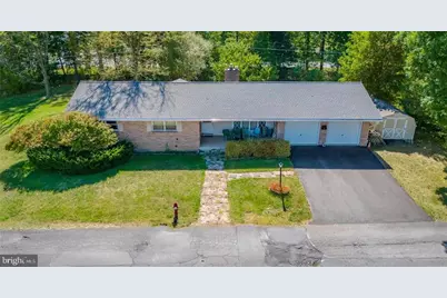 1071 Shadow Oaks Lane, Slatington, PA 18080 - Photo 1