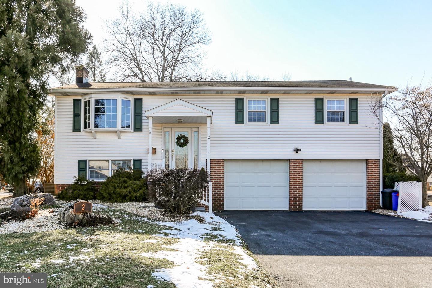 2 Sandalwood Dr, Palmyra, PA 17078 MLS PALN2003978 Coldwell Banker