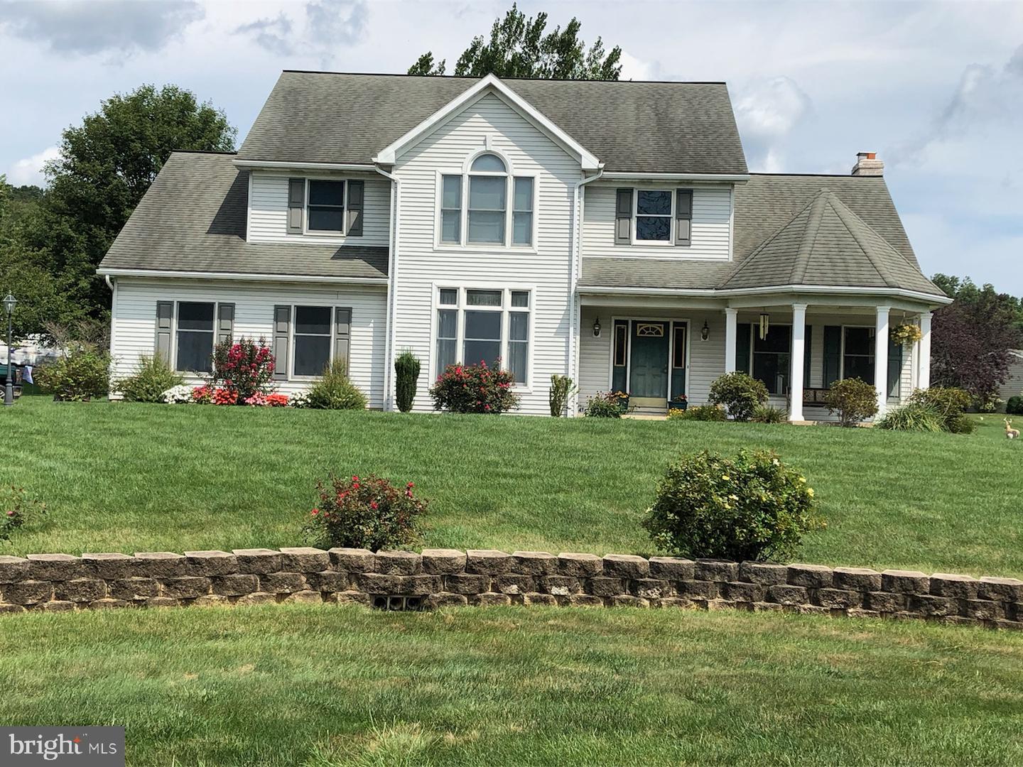 8 Little Mountain Rd, Jonestown, PA 17038 MLS PALN2007368 Coldwell