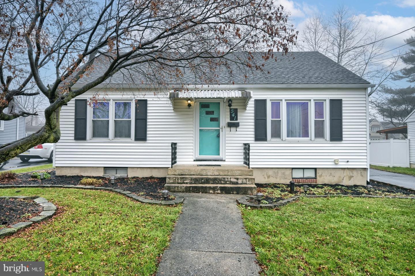 541 W Locust St, Cleona, PA 17042 MLS PALN2008020 Coldwell Banker