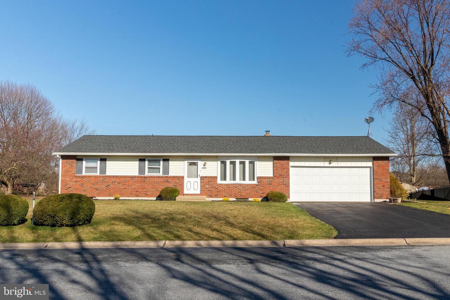 1315 Metro Dr, Lebanon, PA 17042 MLS PALN2009226 Coldwell Banker