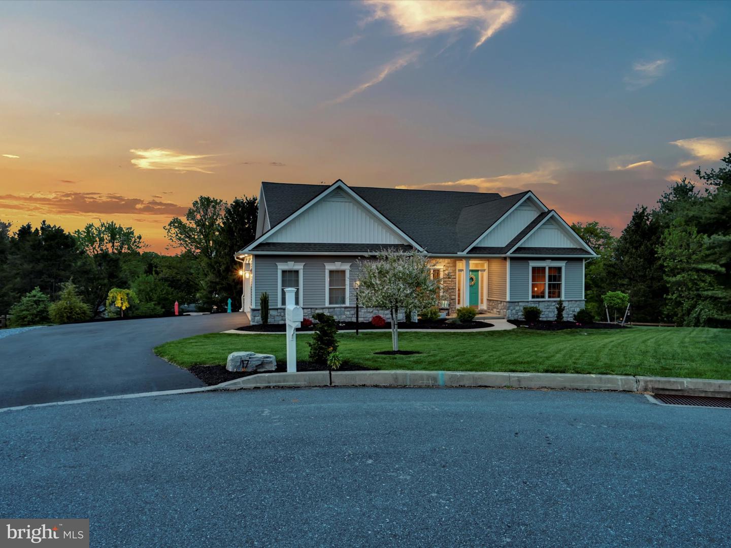 17 Beckley's Cor, Lebanon, PA 17042 MLS PALN2009622 Coldwell Banker