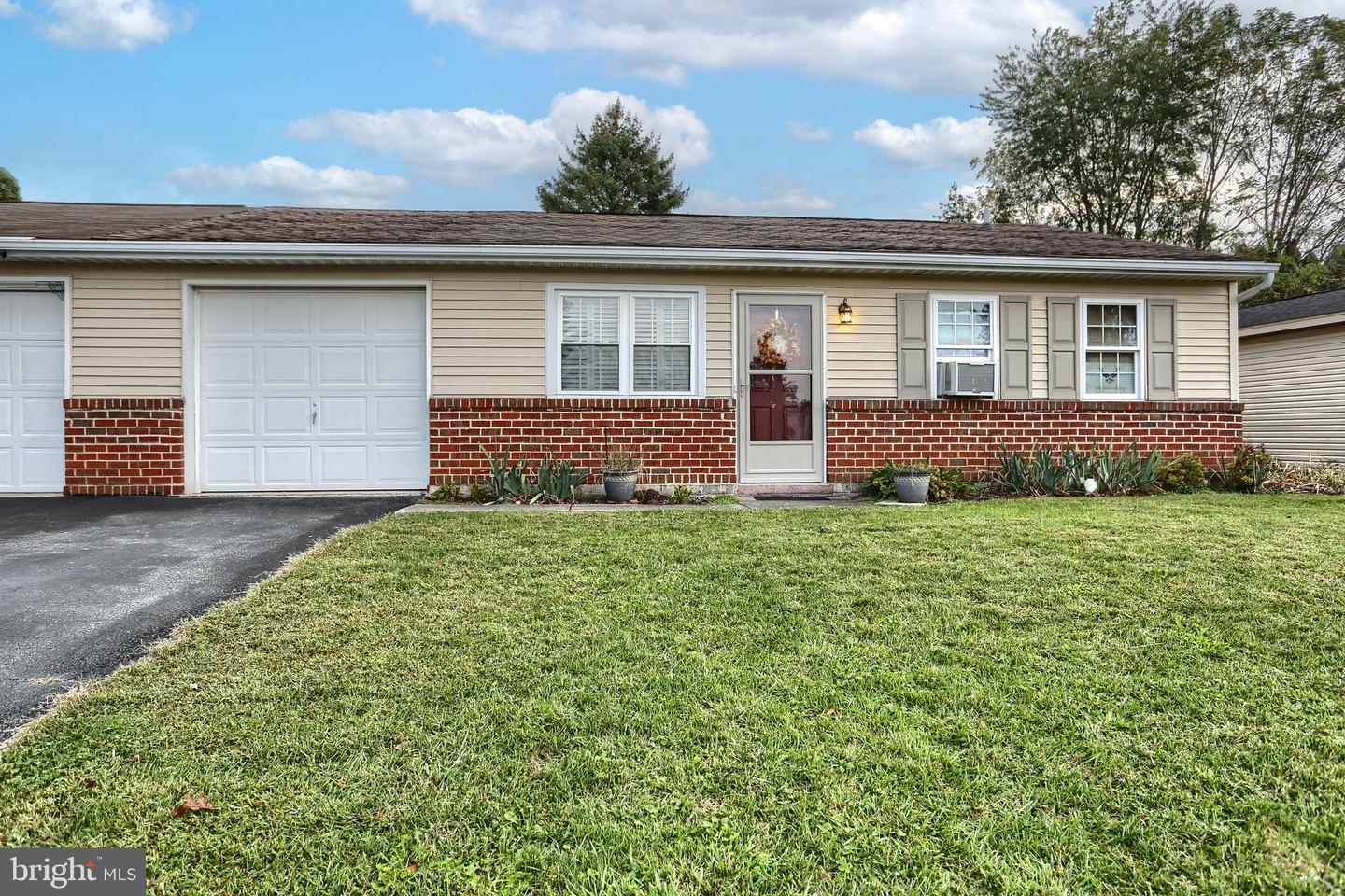 206 S Center St, Cleona, PA 17042 MLS PALN2011866 Coldwell Banker