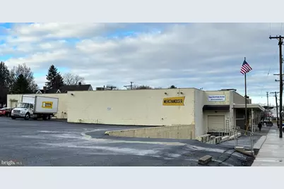 100 E Cumberland Street, Lebanon, PA 17042 - Photo 1