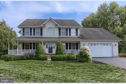 426 Greenfield Drive · Lebanon