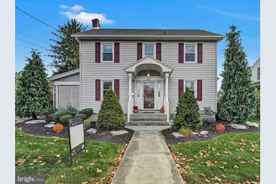 24 E Poplar Street, Lebanon, PA 17042 - Photo 1